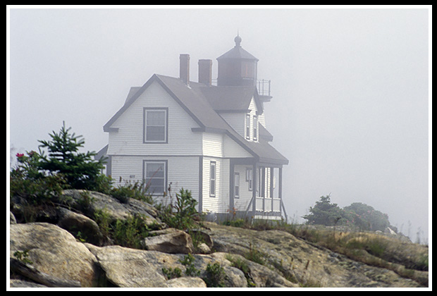 Prospect Harbor lighthouse in fog