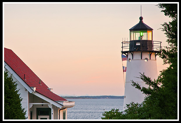 Warwick Harbor lighthouse